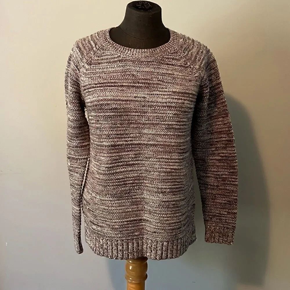 Faded Glory Women's Gray and multi colored Ribbed Knit Crochet Pullover Sweater